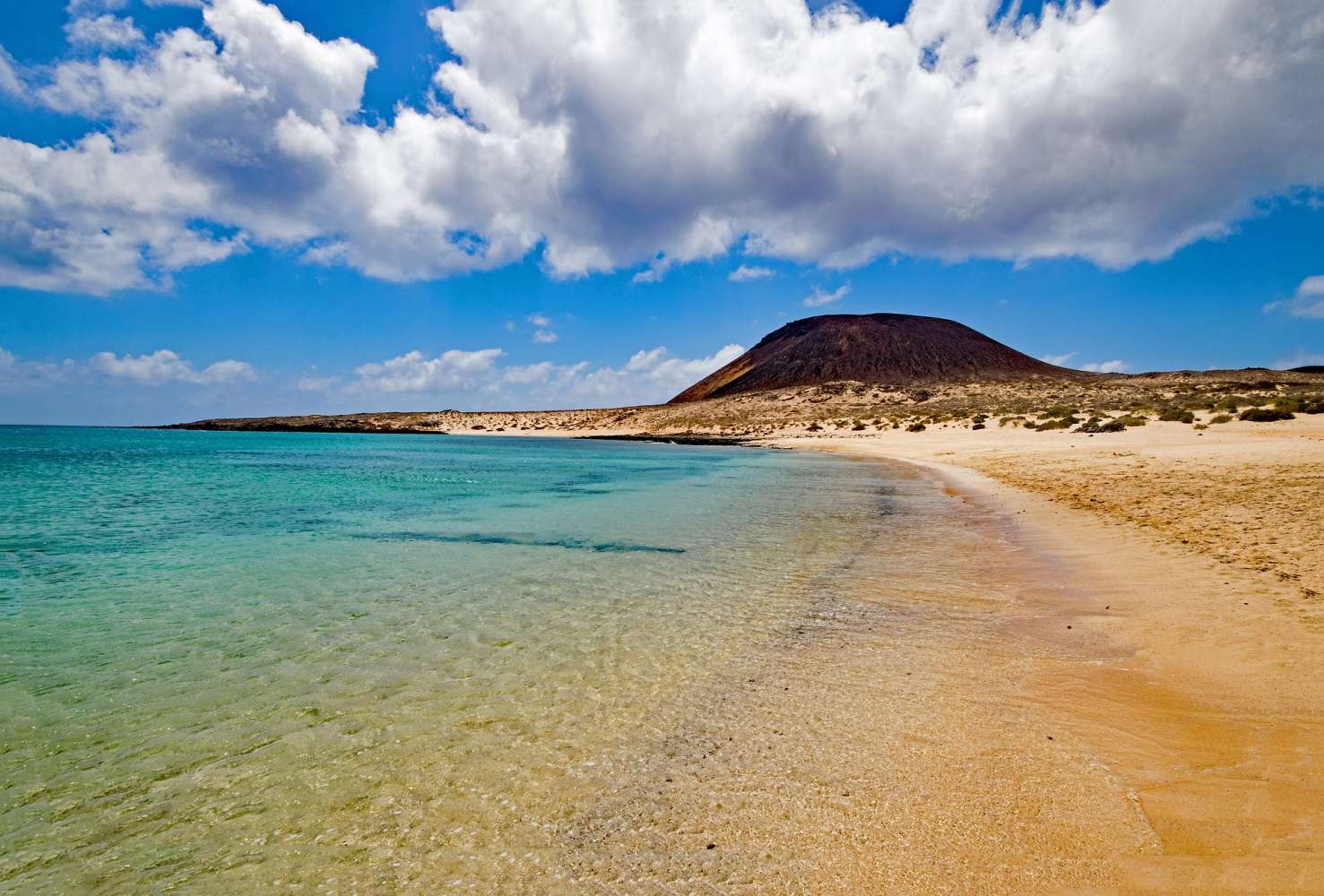 Francesca Beach. La Graciosa Island, Canary Islands
