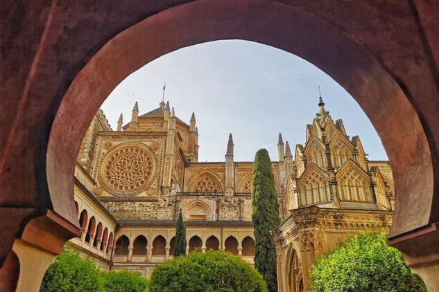 Cloister,Of,The,Royal,Monastery,Of,Our,Lady,Of,Guadalupe, Cloister,Of,The,Royal,Monastery,Of,Our,Lady,Of,Guadalupe,